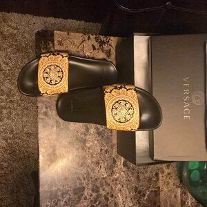 Versace slides